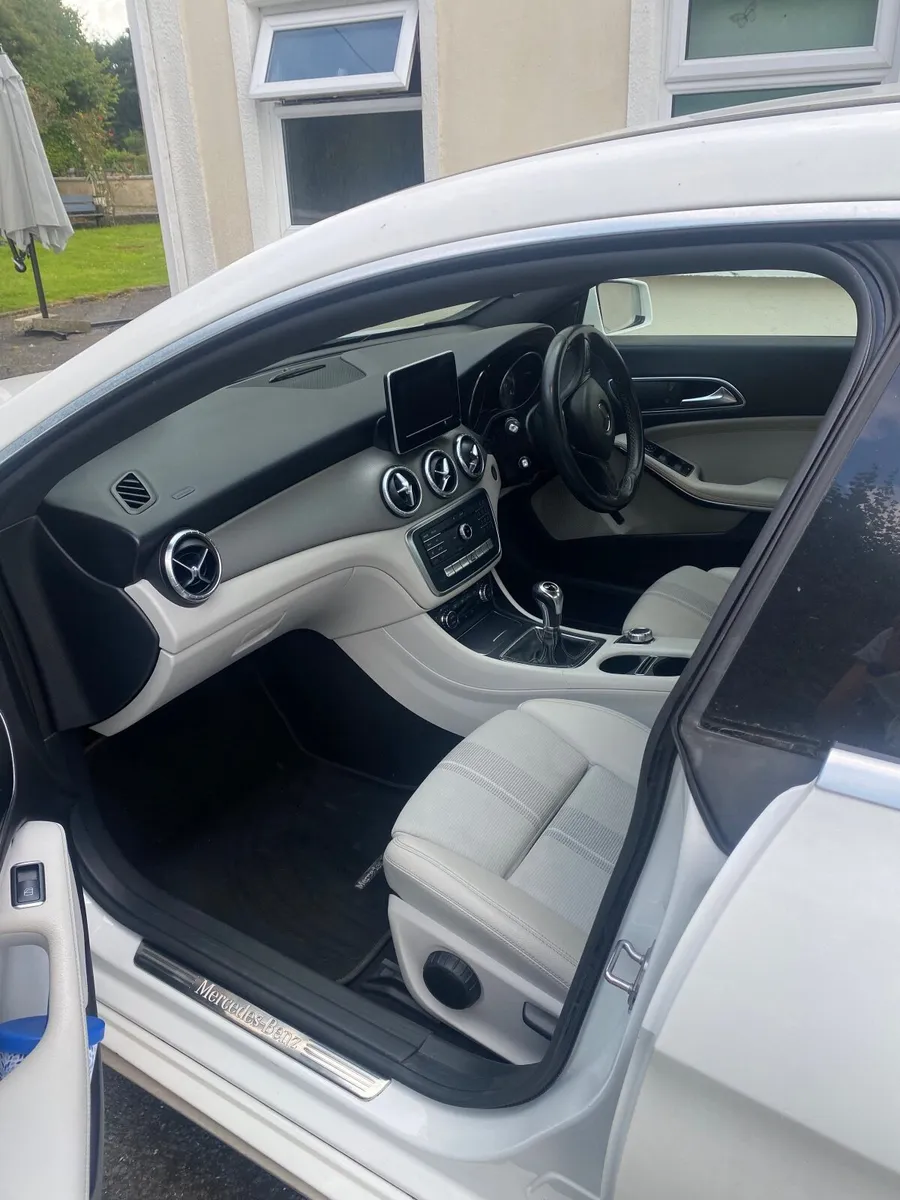 Mercedes-Benz CLA 2018 - Image 3