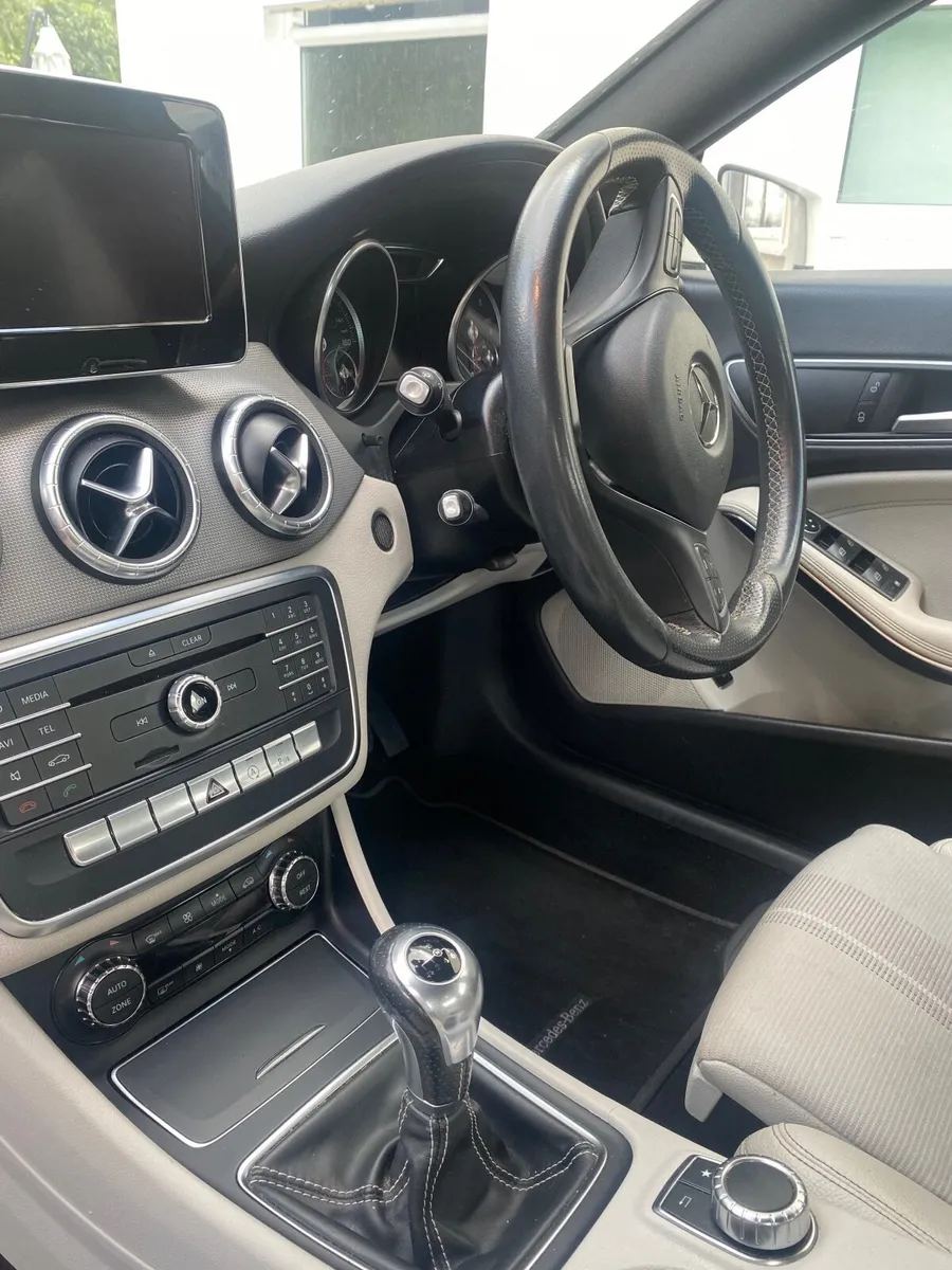 Mercedes-Benz CLA 2018 - Image 4
