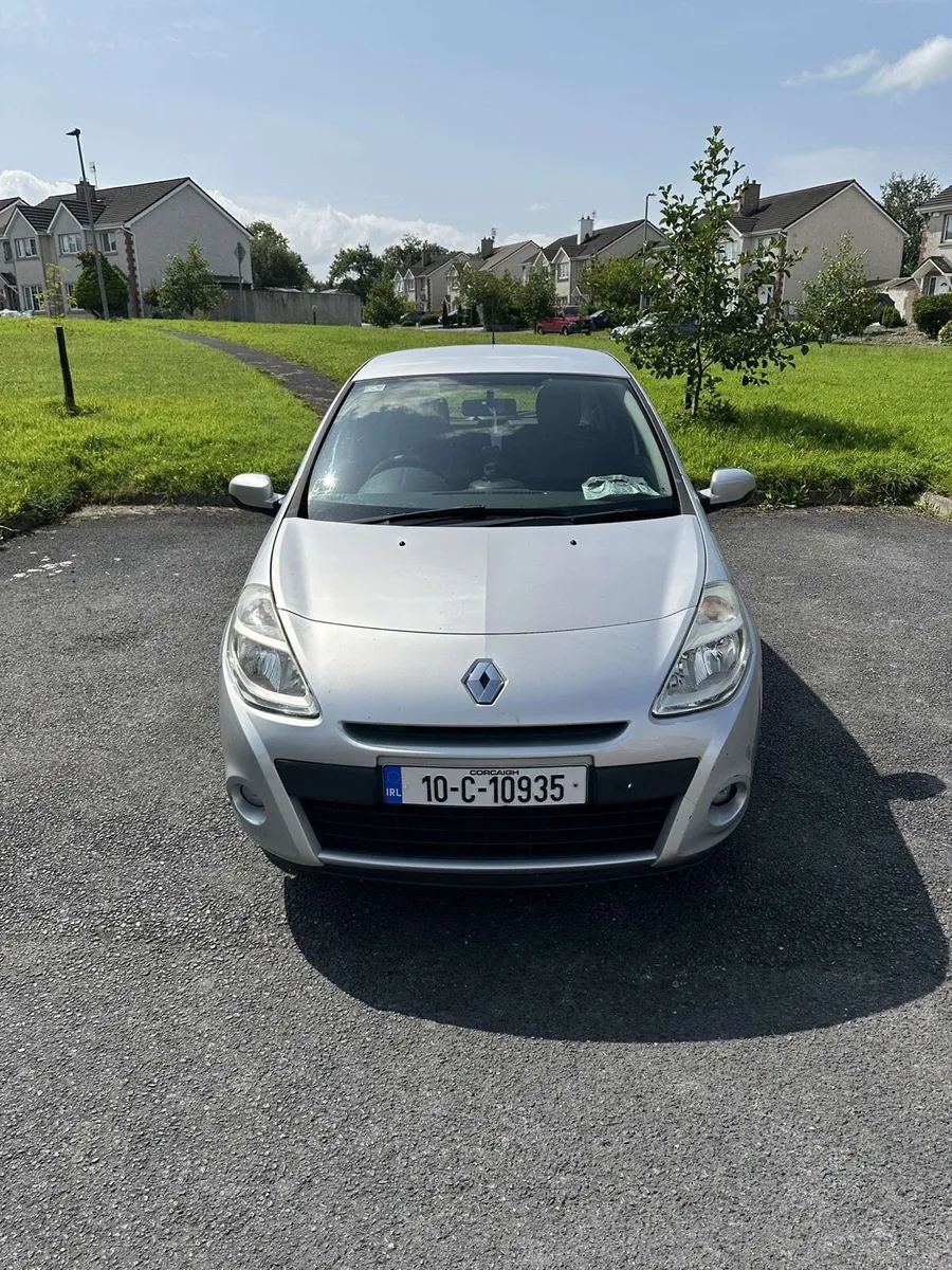 Renault Clio - Image 2