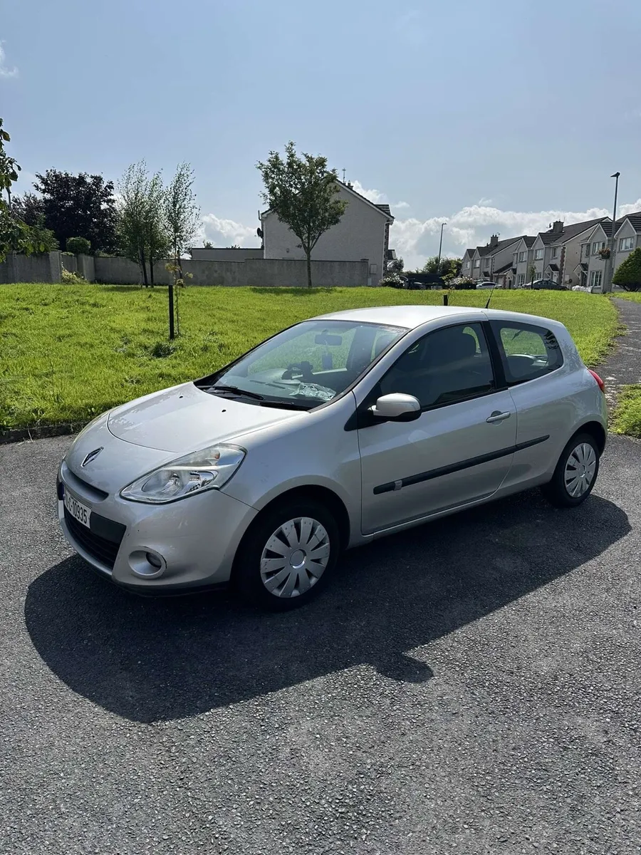 Renault Clio - Image 3