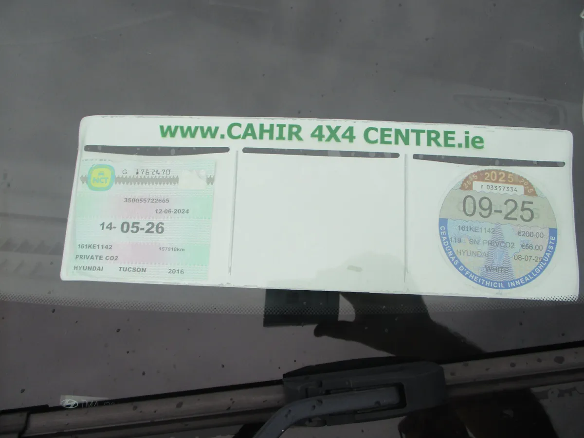 Hyundai Tucson 1.7 CRDI COMFORT PLUS - Image 4