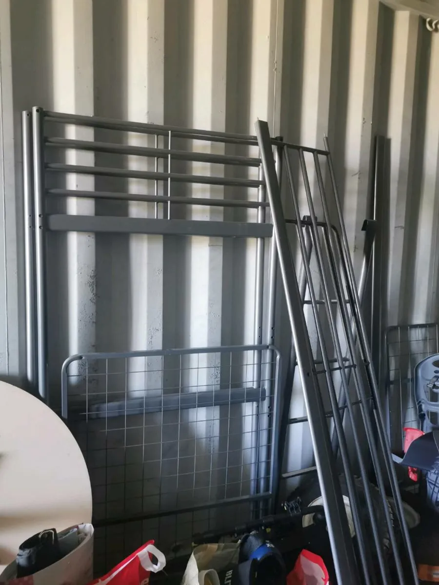 Ikea SVARTA Loft Bed free to take away - Image 3