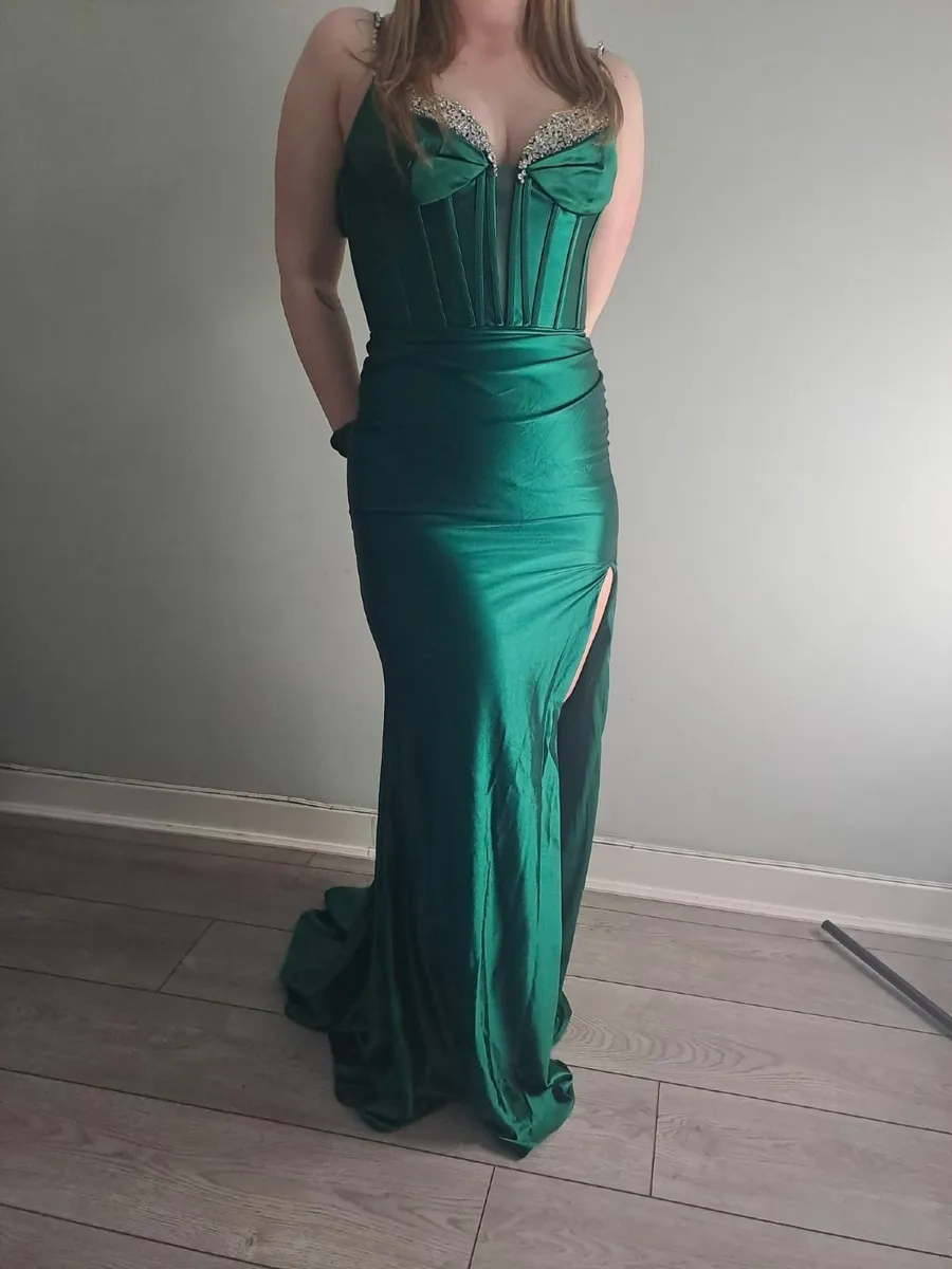 Debs dress - Image 4