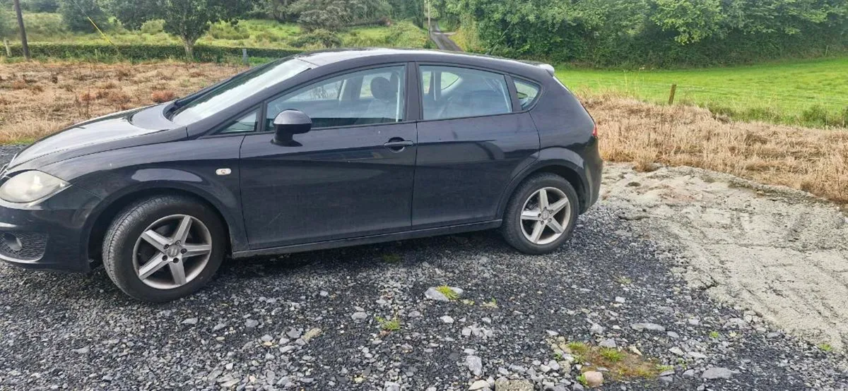 Car - Image 3