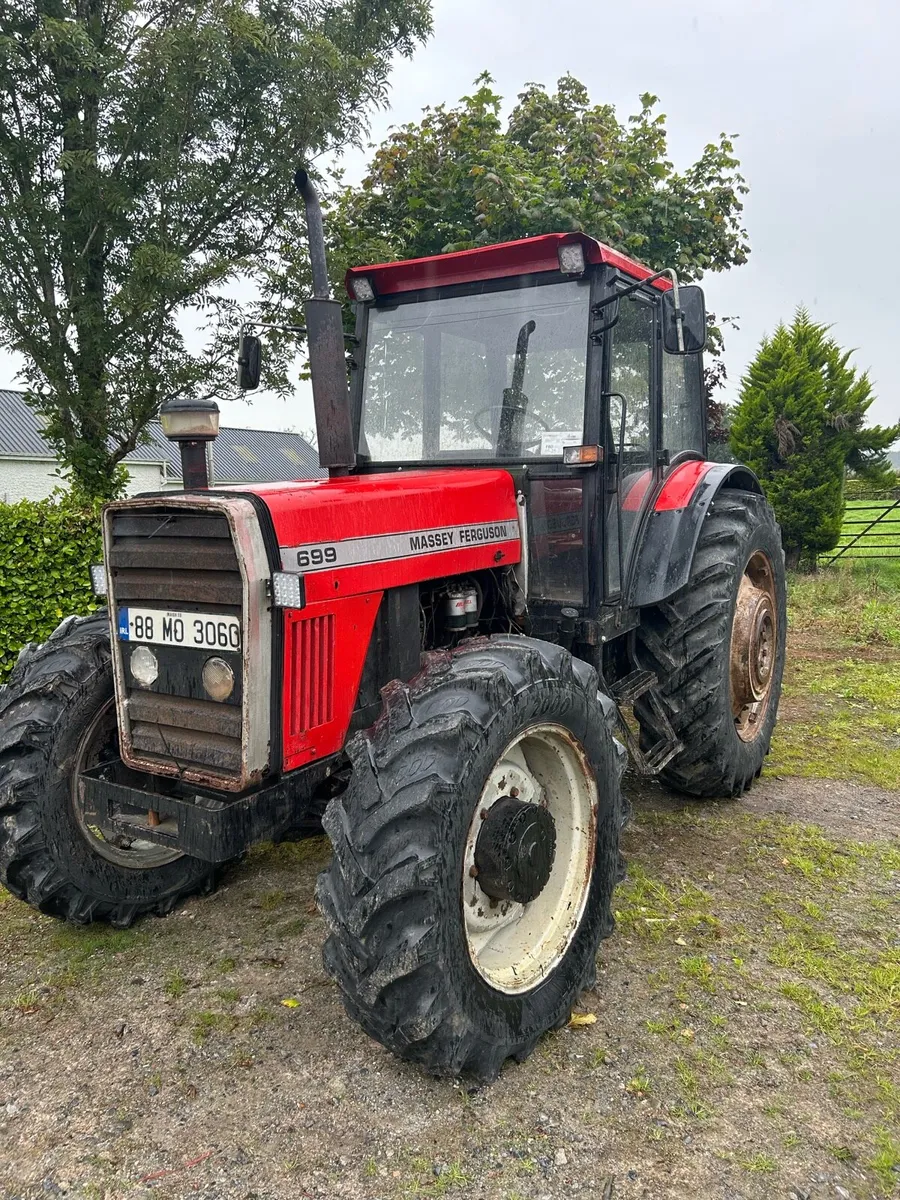 Massey Ferguson 699 - Image 1