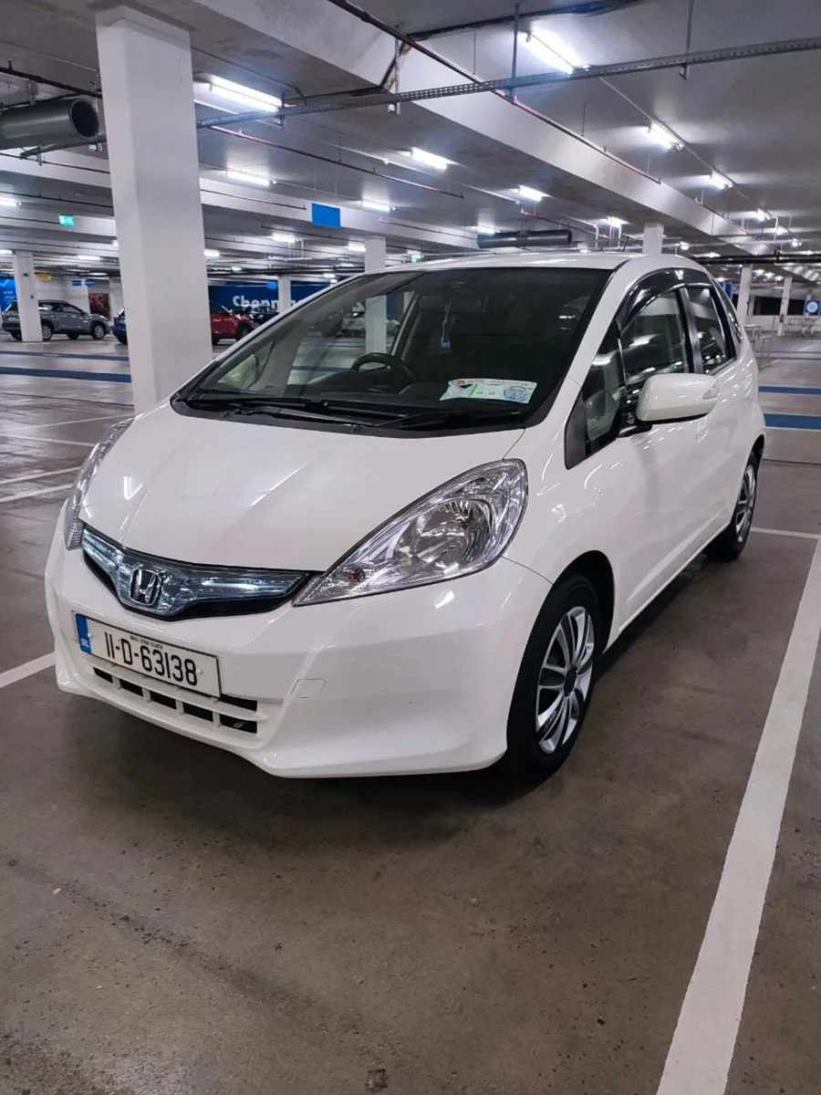 Honda Fit Hybrid Automatic. New NCT! - Image 2
