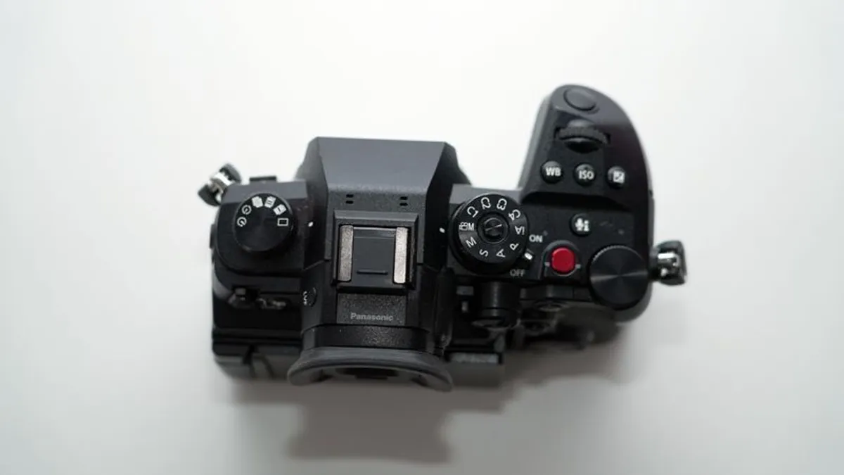 Panasonic GH6 + Lenses + Accessories - Image 3