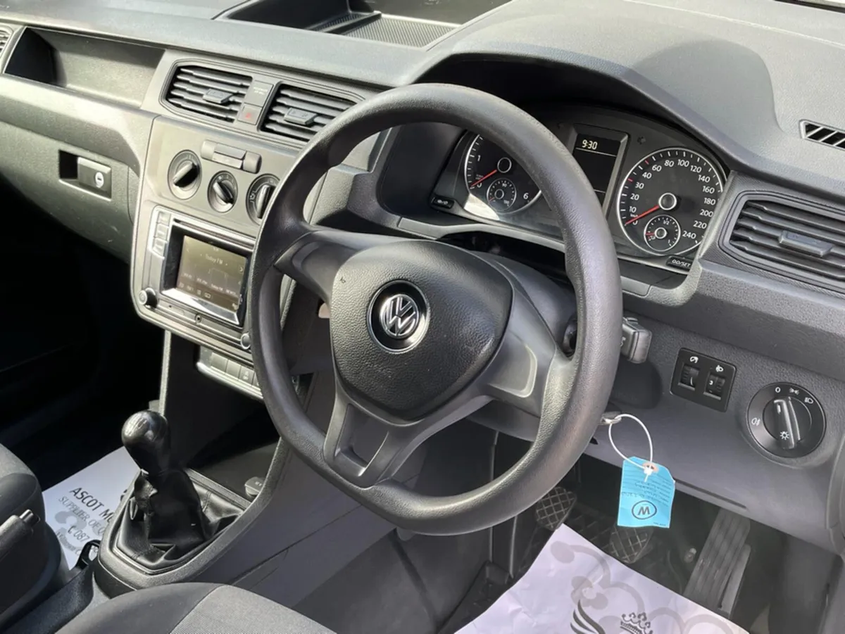 Volkswagen Caddy PV TDI 102HP MANUAL 5SPEED 5DR - Image 2