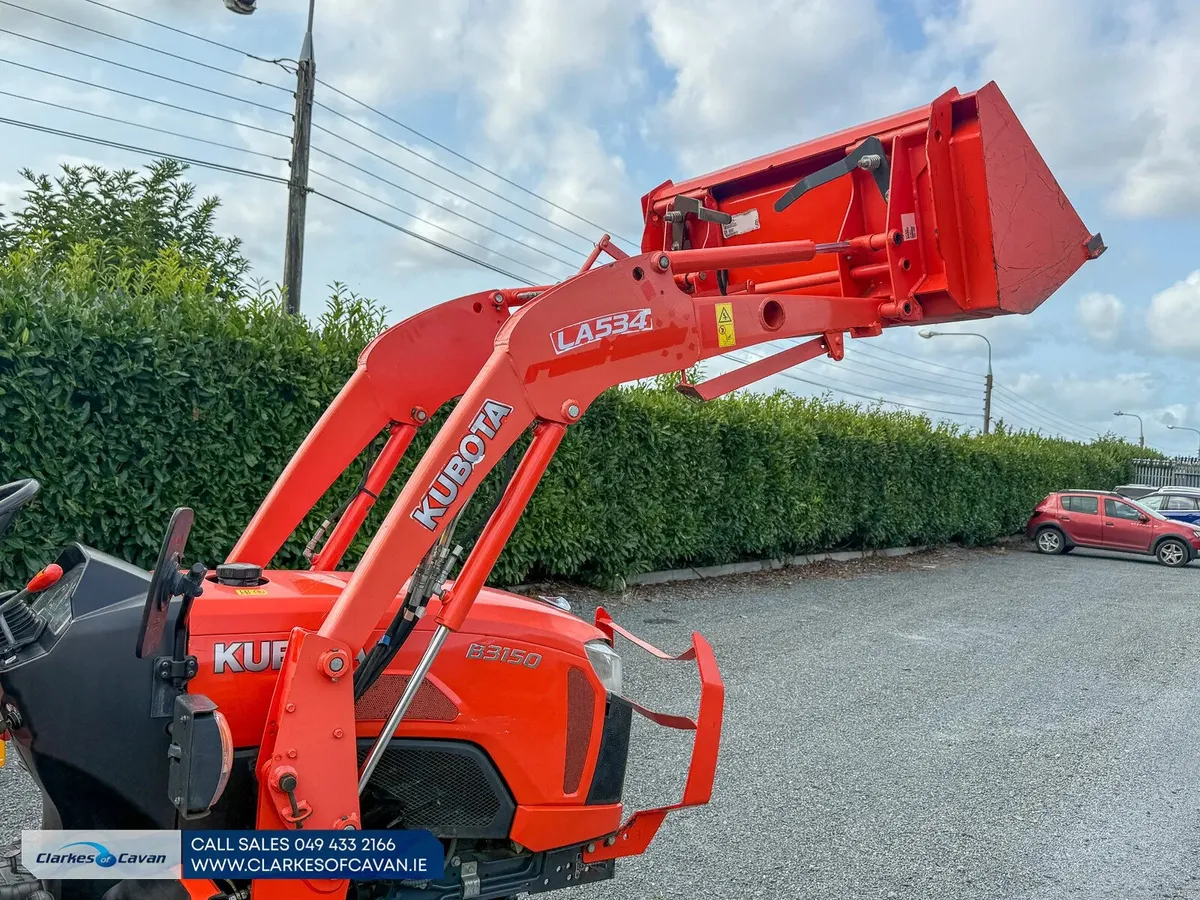 Kubota B3150 Compact Tractor - Image 4