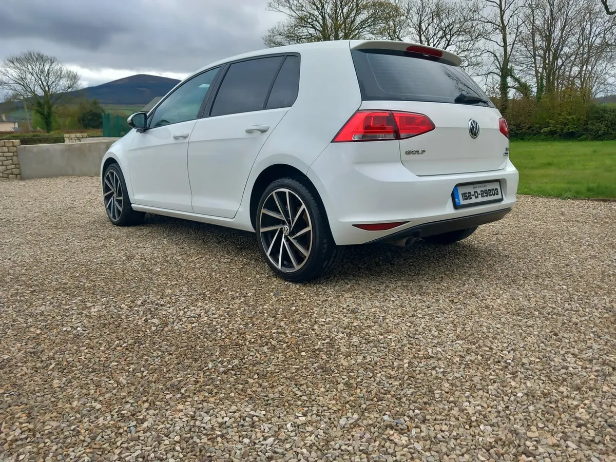 152 Volkswagen Golf 1.6tdi Bluemotion. - Image 2