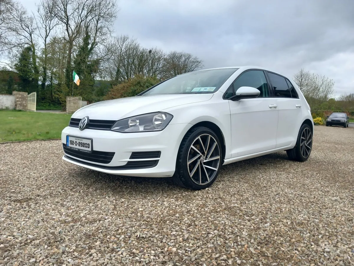 152 Volkswagen Golf 1.6tdi Bluemotion. - Image 4