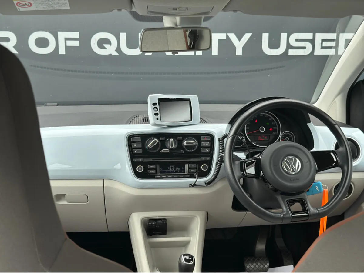 Volkswagen up! Auto - Image 4
