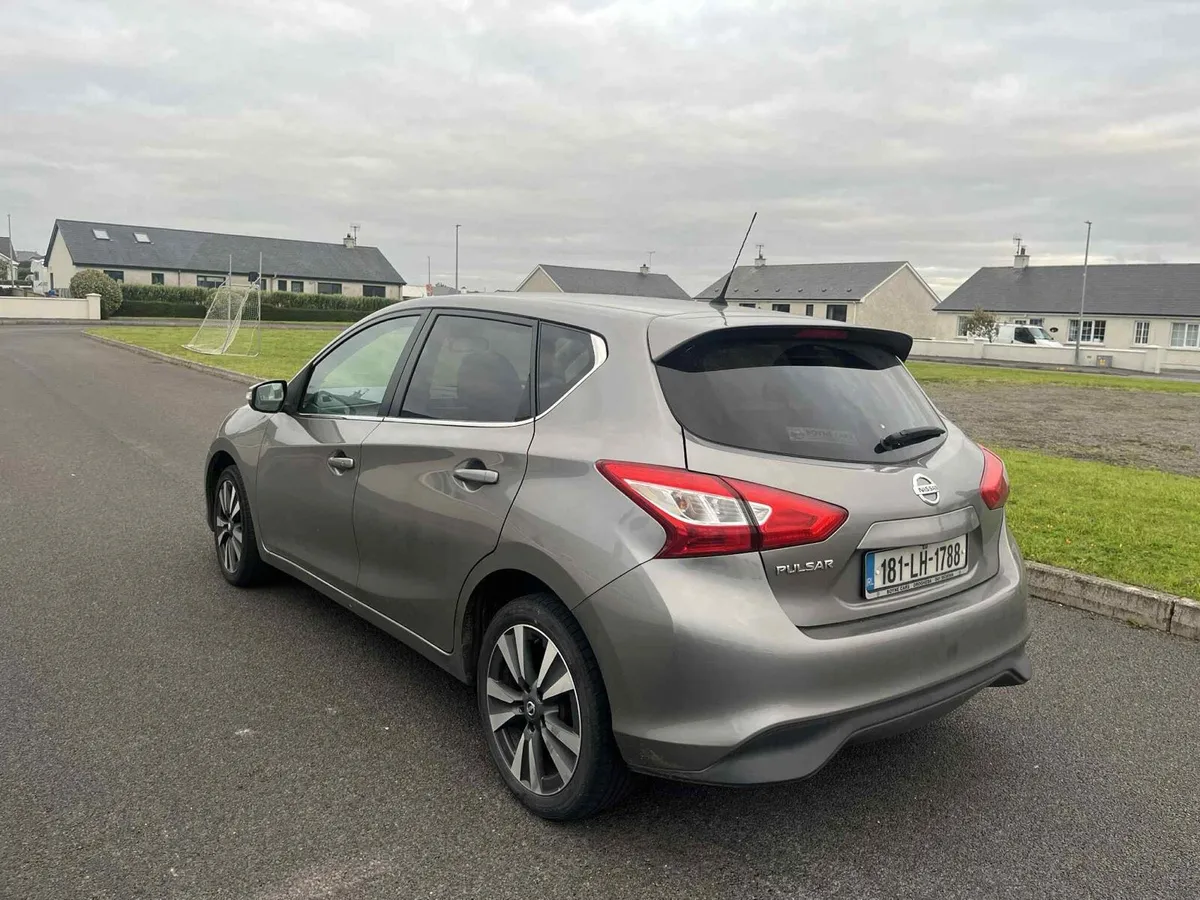 2018 Nissan Pulsar 1.2 Petrol Executive - Image 3