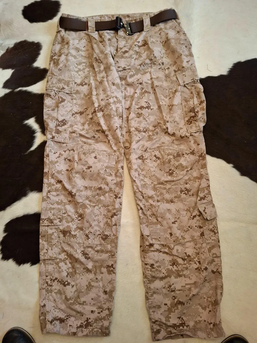 USMC COMBATS PANTS - Image 1