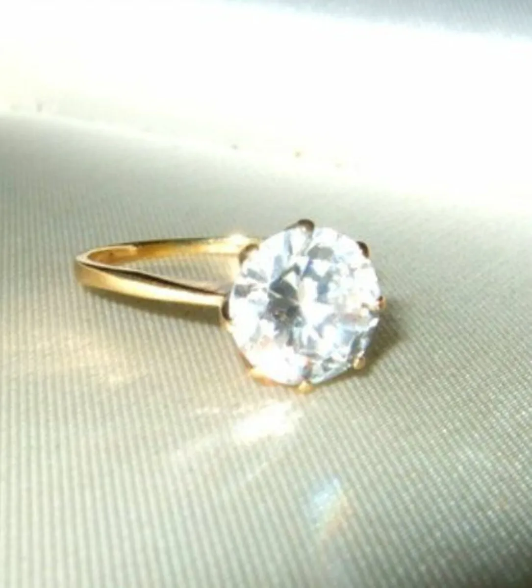 Vintage 14ct Gold Solitaire - Image 3