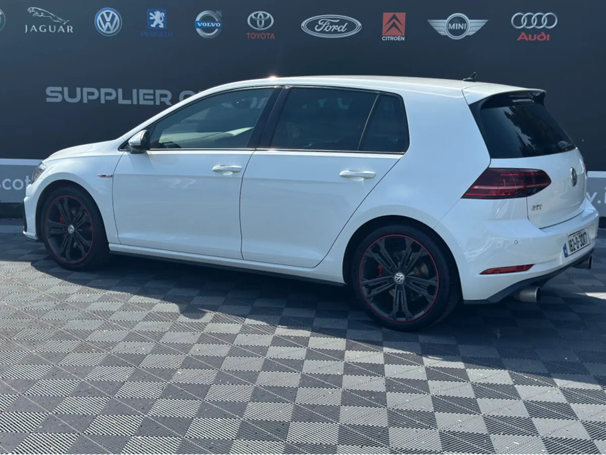 Volkswagen Golf ABA-AUCHH GTI - Image 1