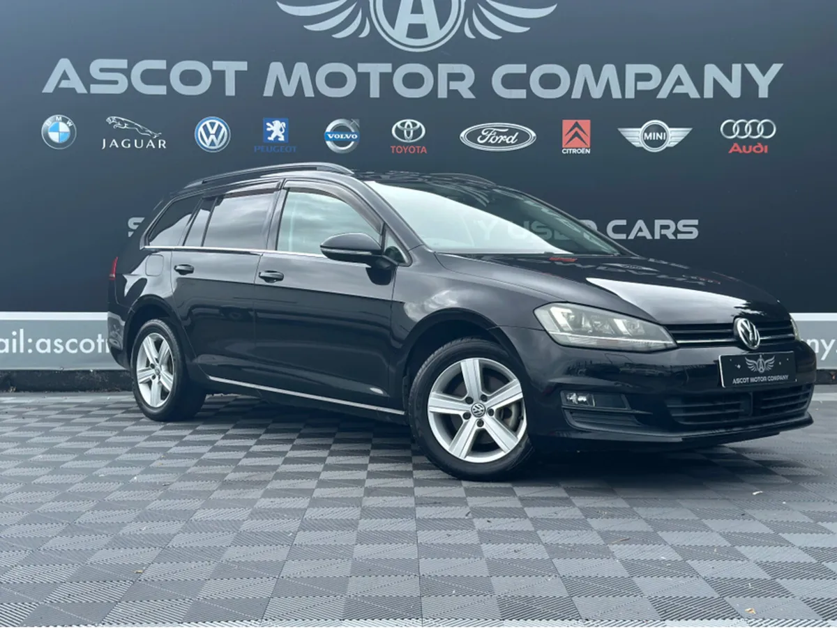 Volkswagen Golf Estate - Image 1