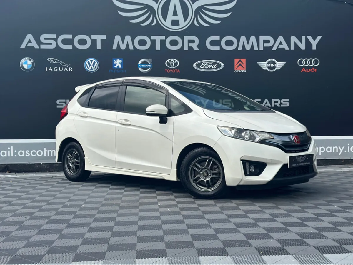 Honda Fit Hybrid - Image 1