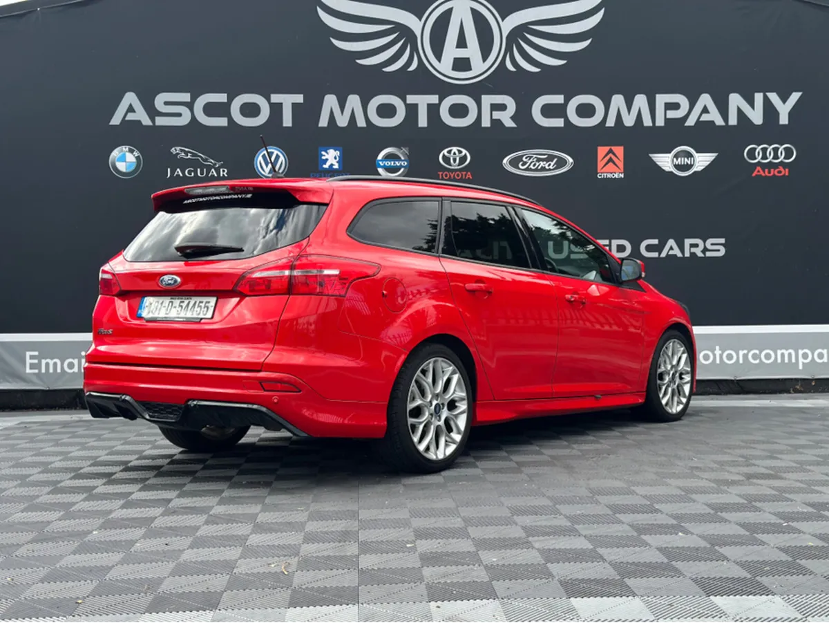 Ford Focus 1.5 TDCI ST-LINE 120PS 5 5DR AUTO - Image 2