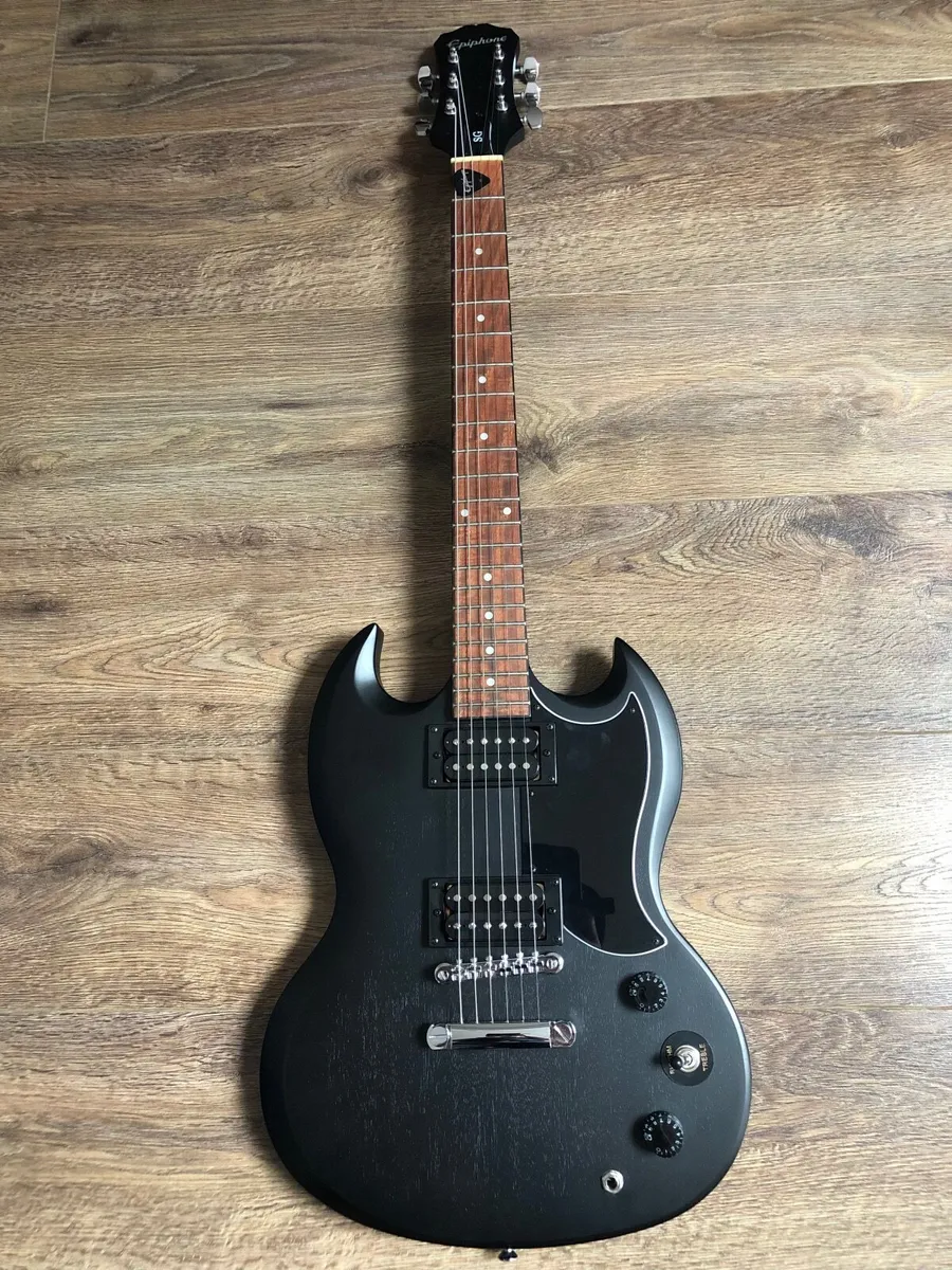 Electric Guitar - Image 1