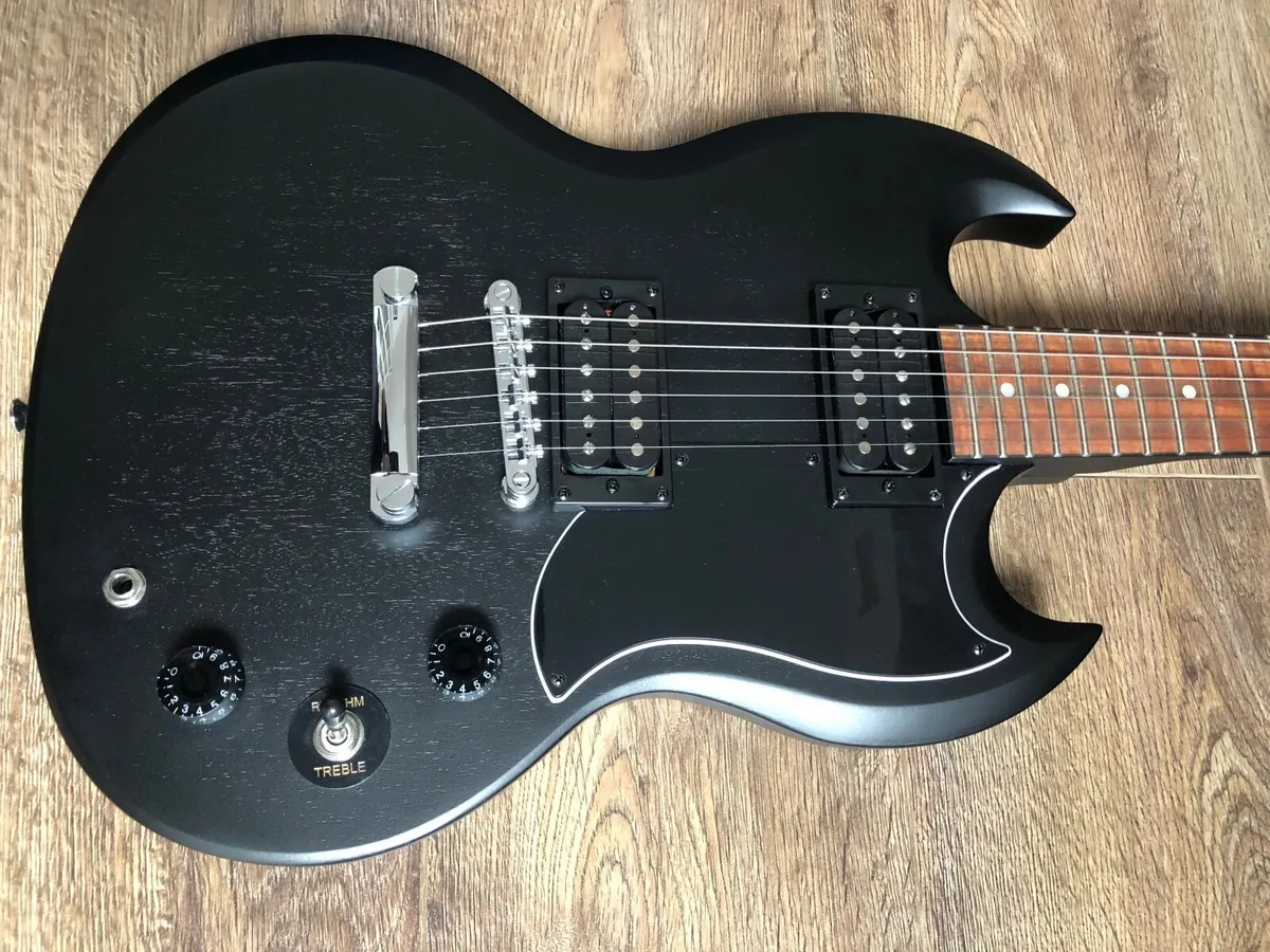 Electric Guitar - Image 3