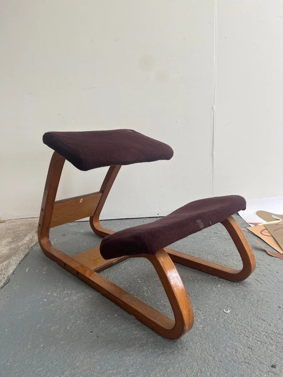 Vintage mid century Kneeling chair - Image 2