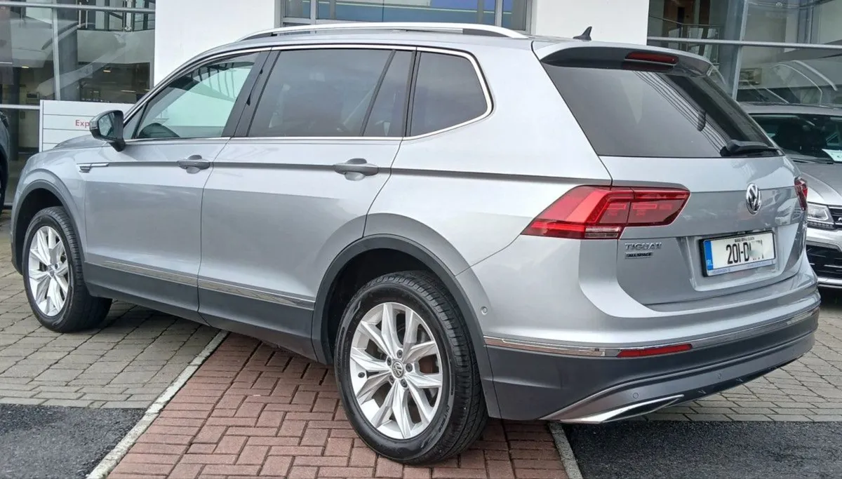 Volkswagen Tiguan Allspace 2.0 TDI 150 HP 4WD Hig - Image 4