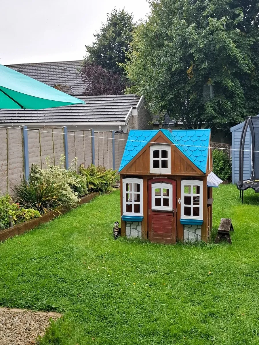 Garden wooden Playhouse - Image 1