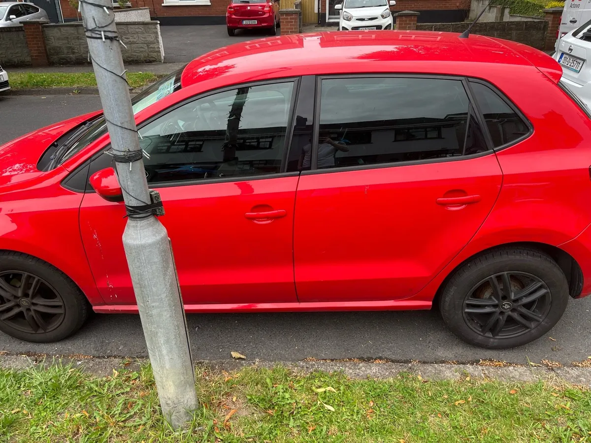 131 Volkswagen polo 1.2 petrol 160km - Image 3
