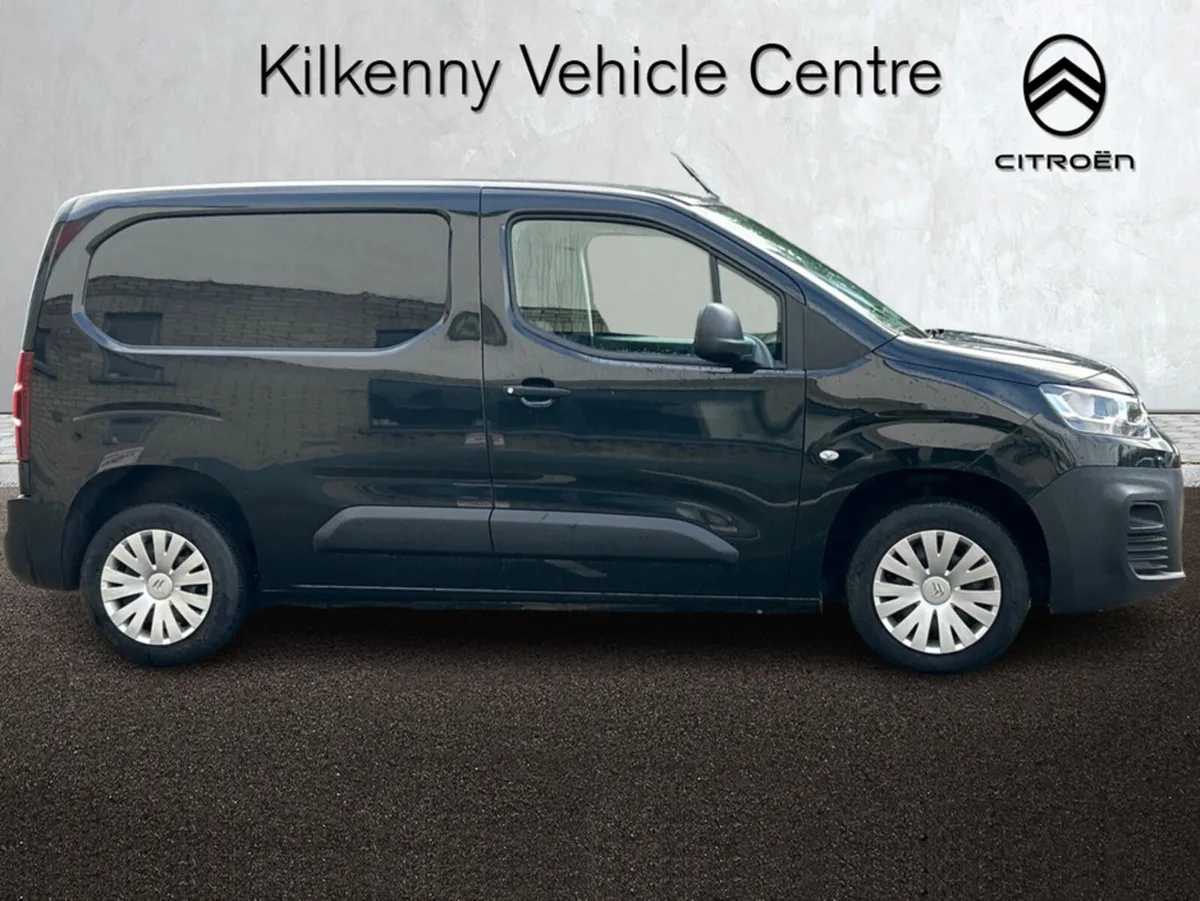 Citroen Berlingo LX BLUEHDI 75 650KG M 2DR - Image 3