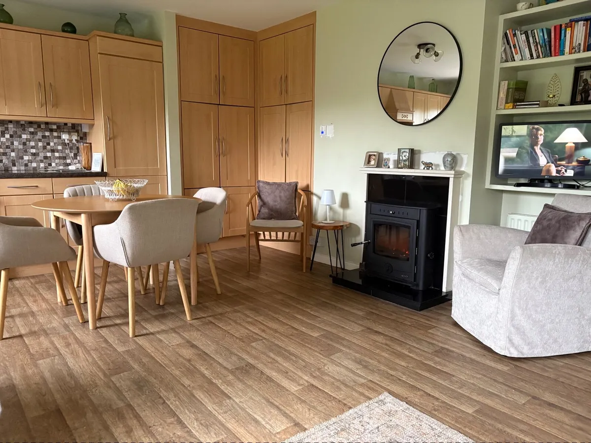 Kitchen - Image 2
