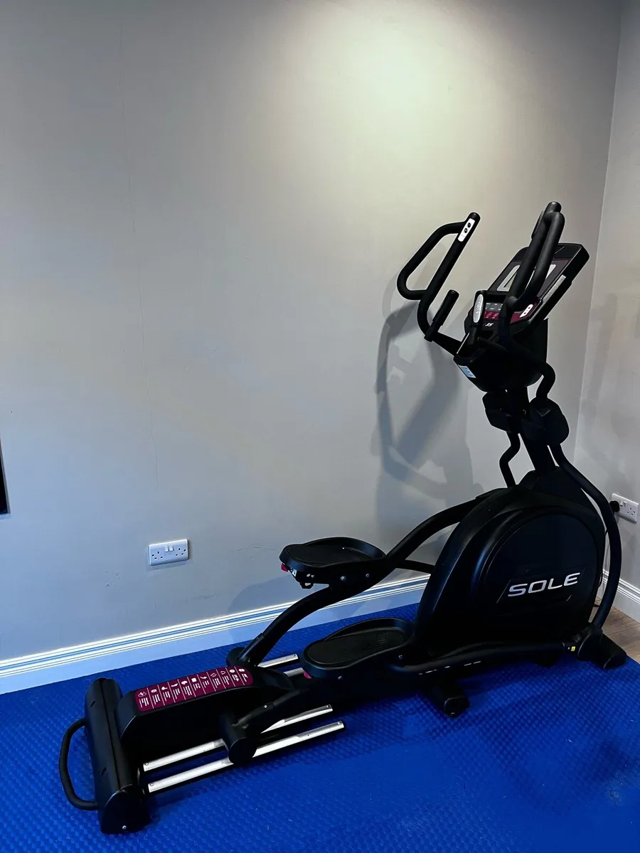 Cross trainer Elliptical Sole E35 - Image 1
