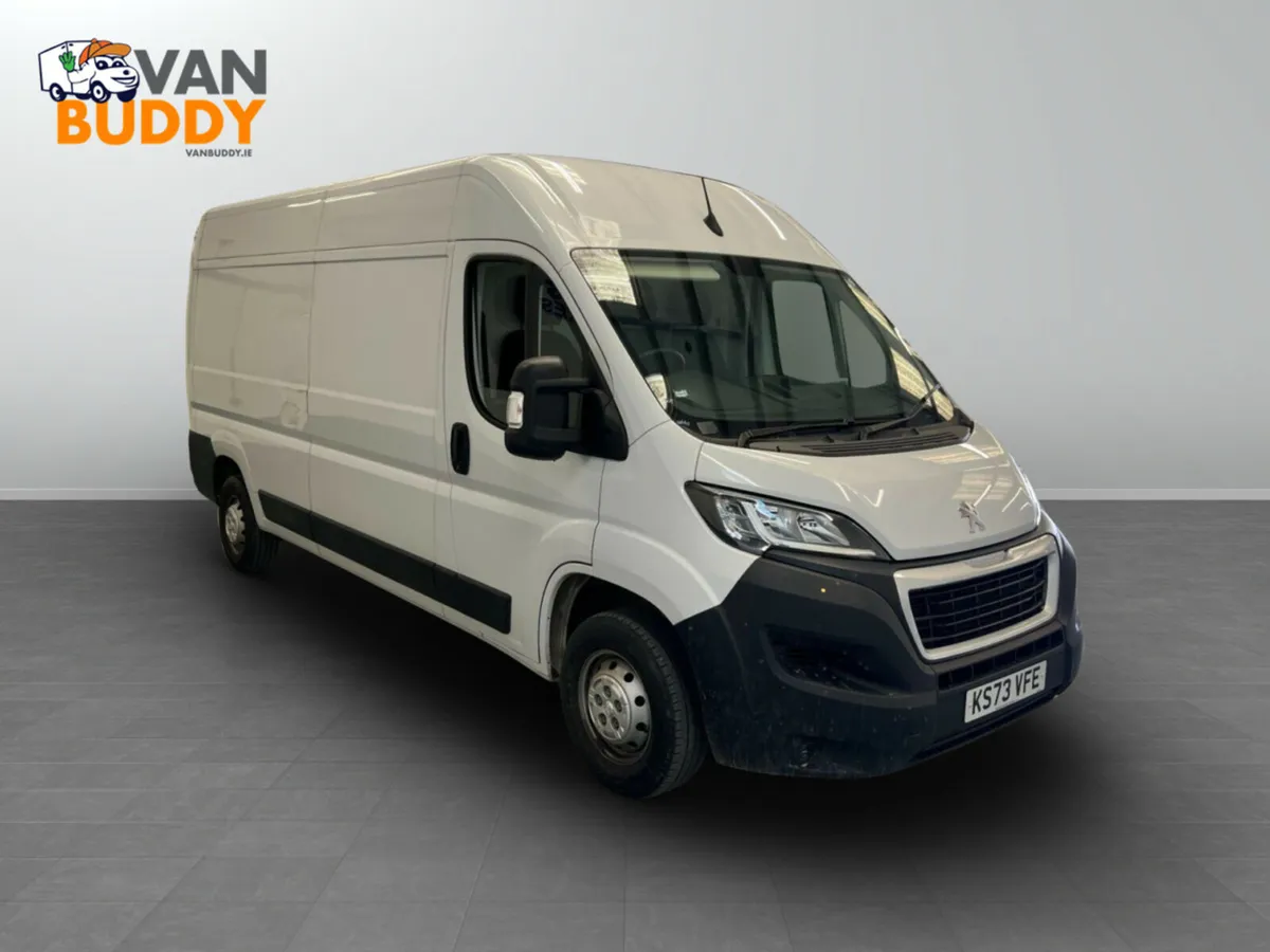 Peugeot Boxer 2.2 BlueHDi 335 Professional Premium - Image 4