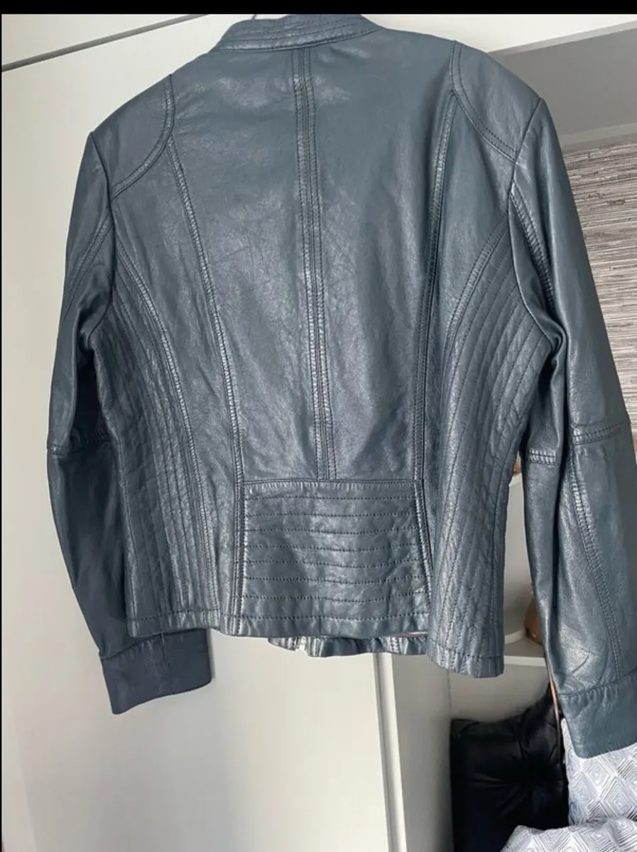 Leather jacket - Image 2