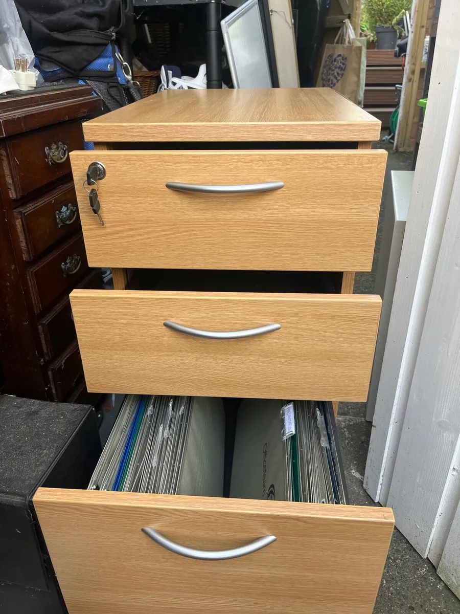 Filing cabinet - Image 2