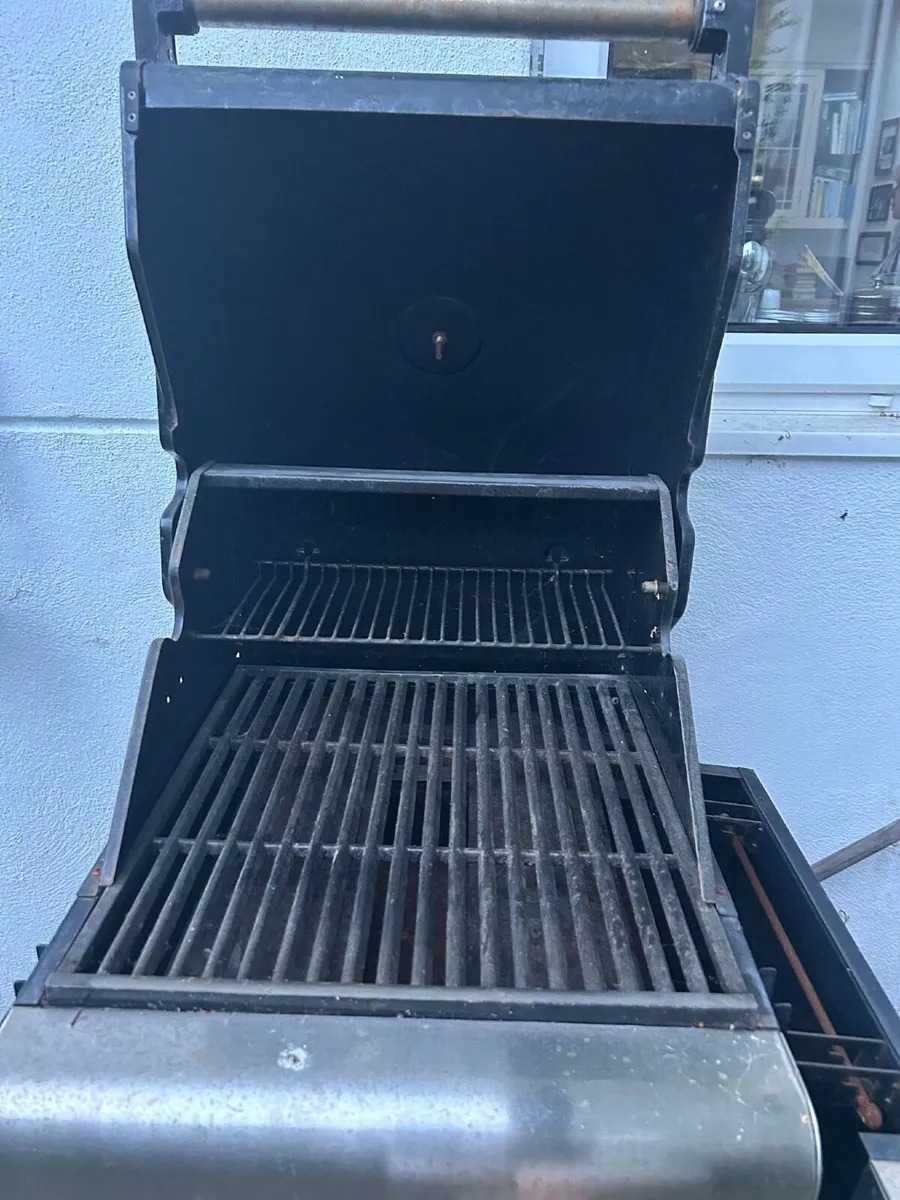 FREE Gas BBQ - Image 2