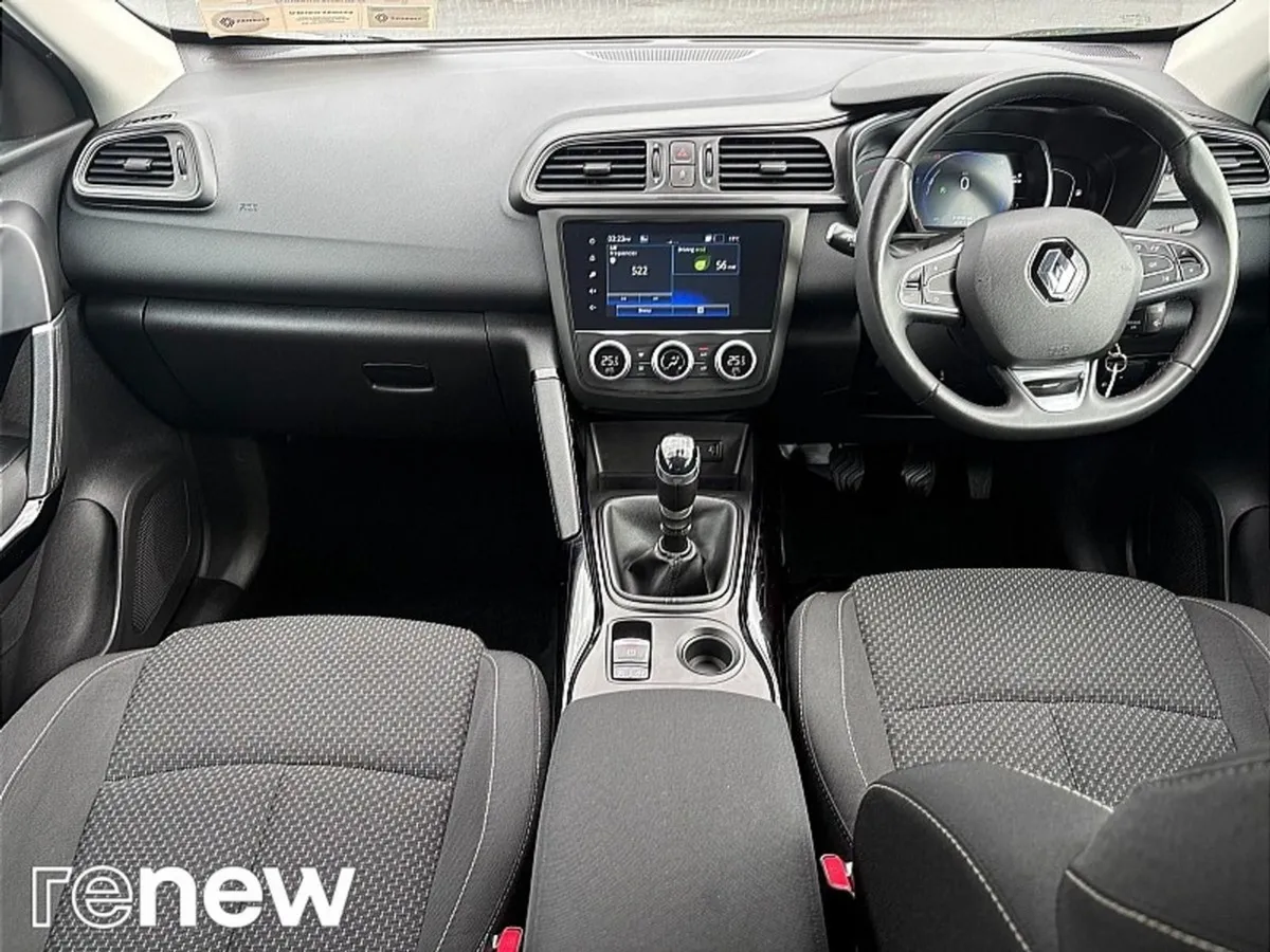 Renault KADJAR Play 1.5 DCI 115 BHP 5DR  nct OCT - Image 2