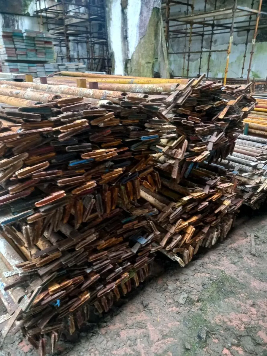 Scaffold bought for cash - Image 3