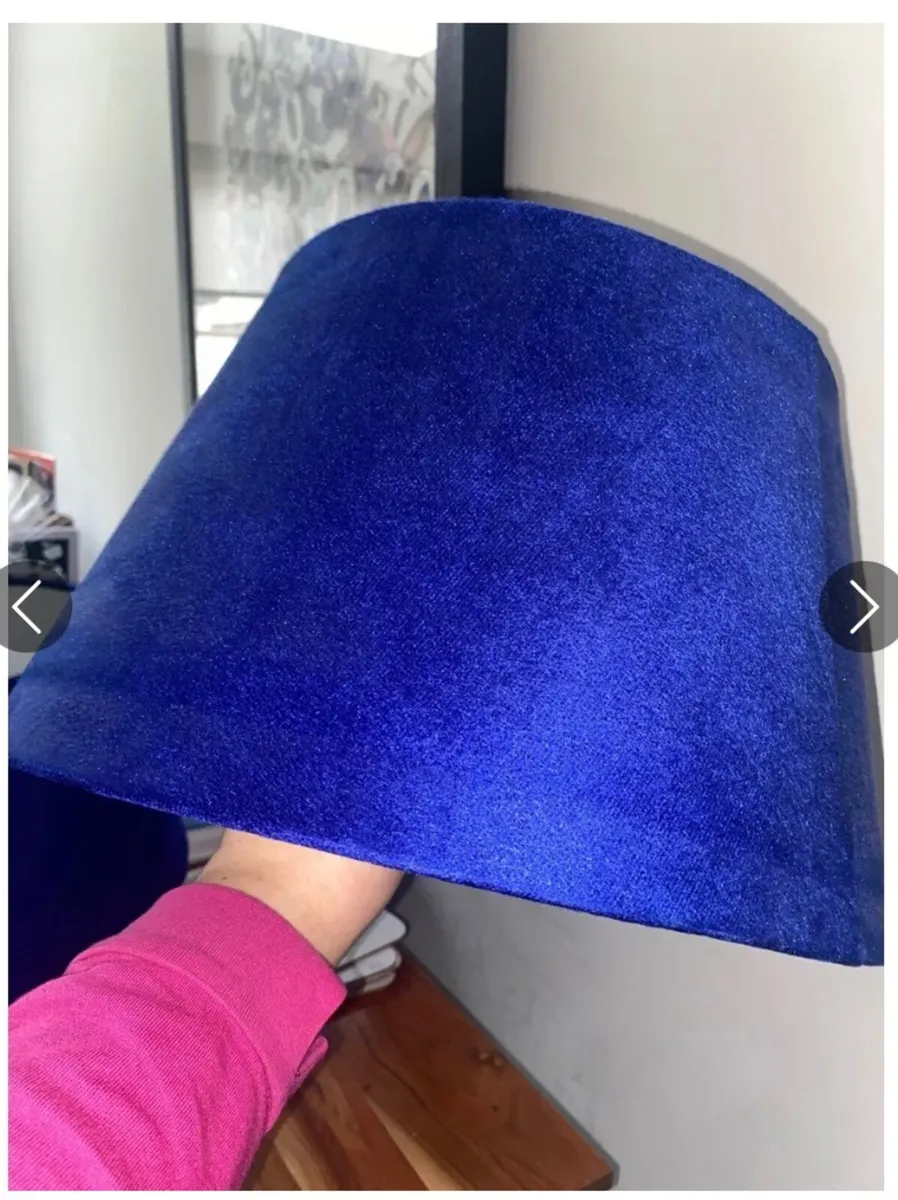 Lamp shades - Image 1