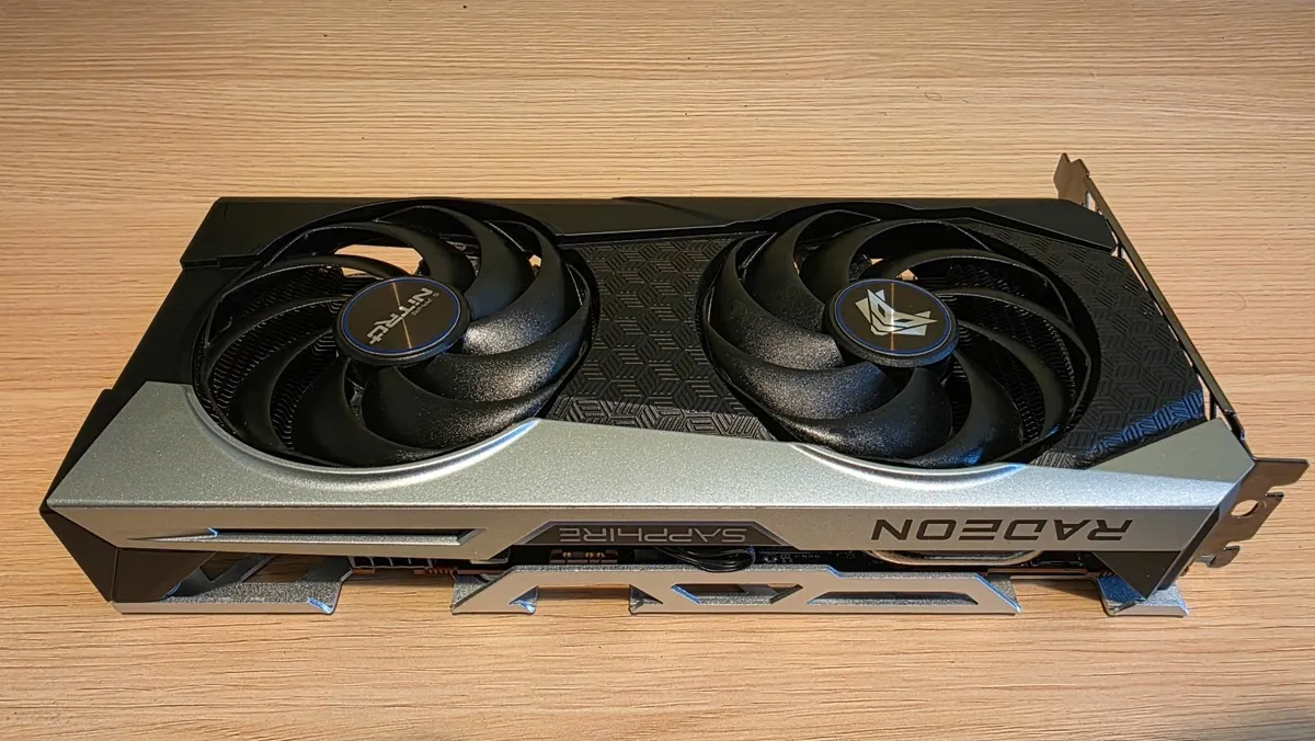 SAPPHIRE Radeon RX 6600 XT NITRO+ Graphics Card - Image 4