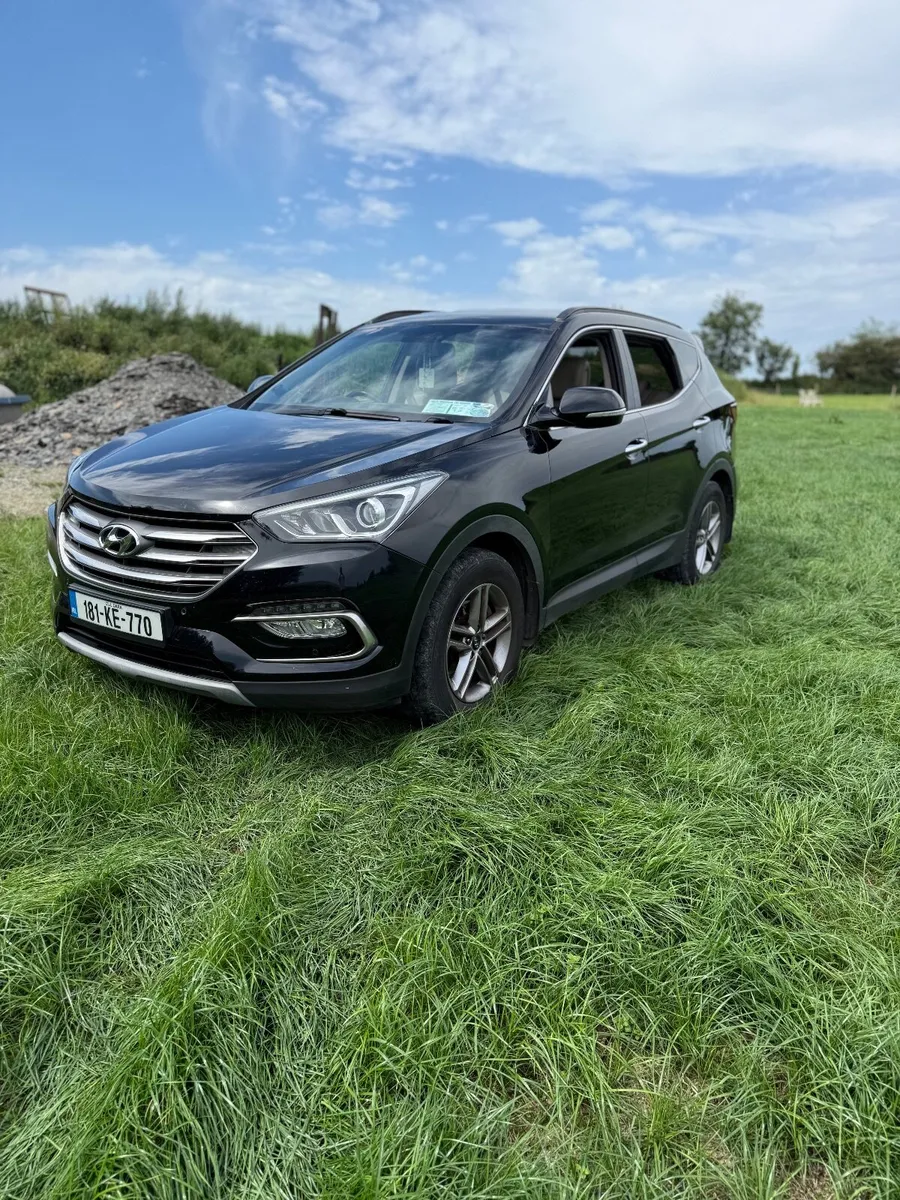 181 Hyundai Santa Fe 2.2 CRDi 4WD Executive 7 seat - Image 1