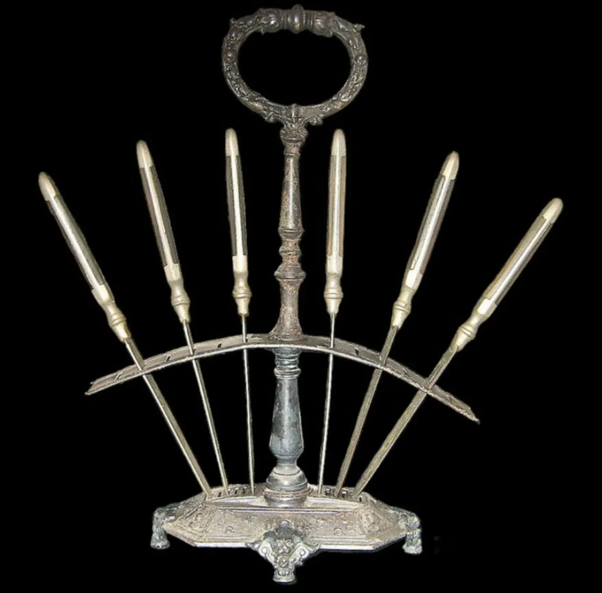 Set of 6 Vintage Fruit/Cheese Cutters - Image 1