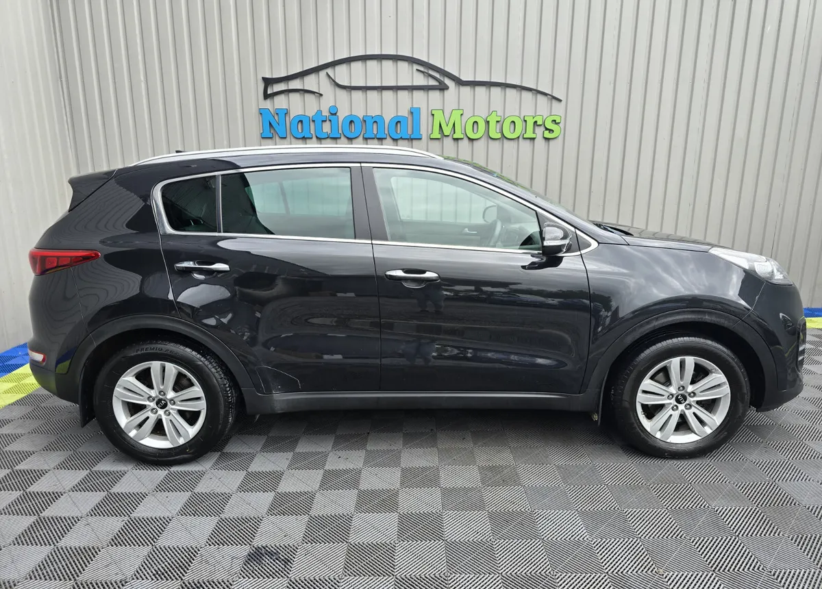 2017 Kia Sportage 1.7D PLATINUM - Image 2