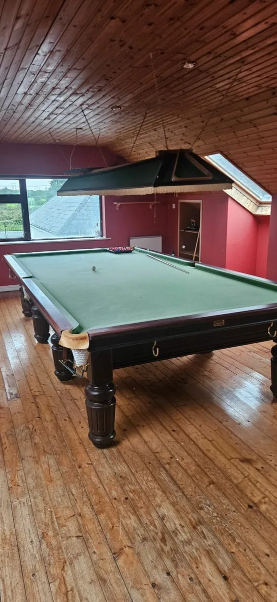 Snooker table - Image 1