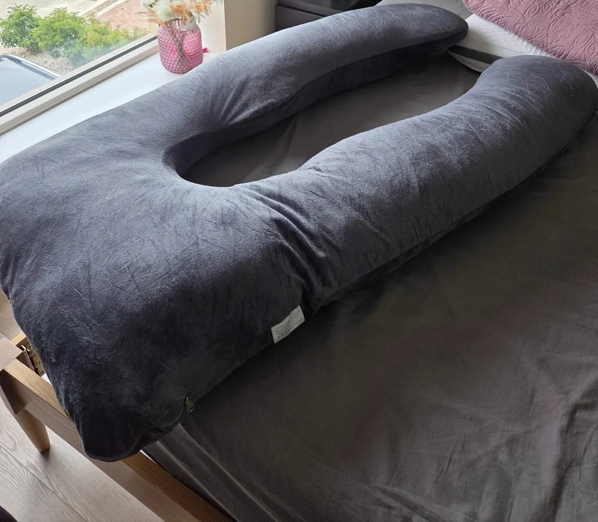 Pregnancy Pillow - Image 1