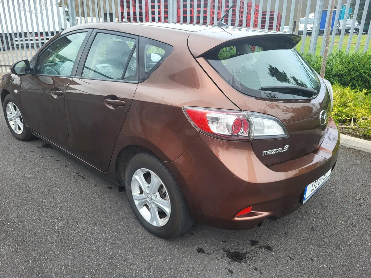 2013 Mazda Mazda3 1.6D Executive Model - Image 2
