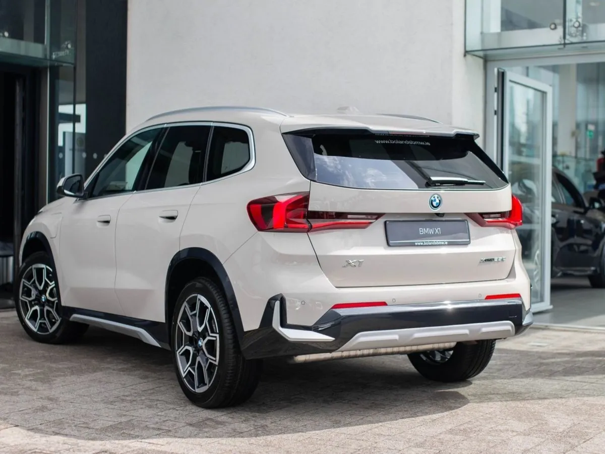 BMW X1 Xdrive25e Xline - Image 2