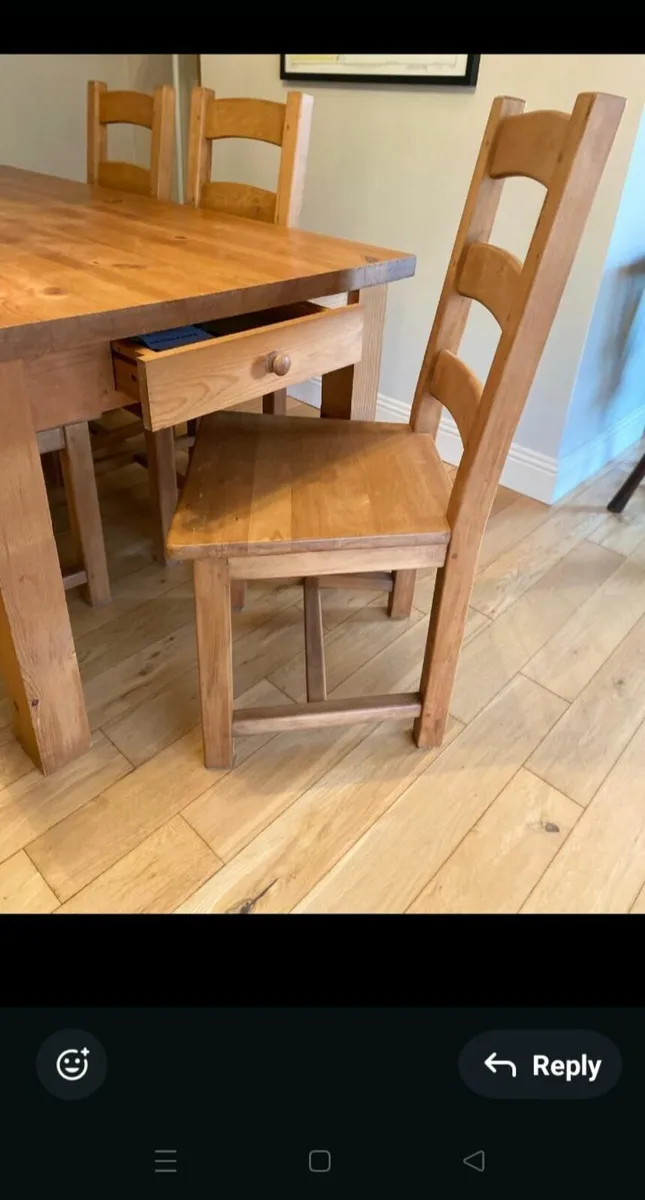 Table and Chairs - Image 2