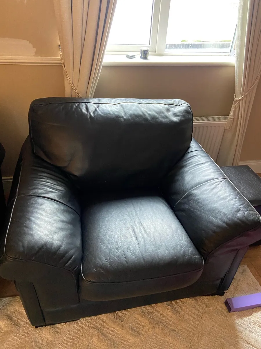 Leather sofa - Image 3