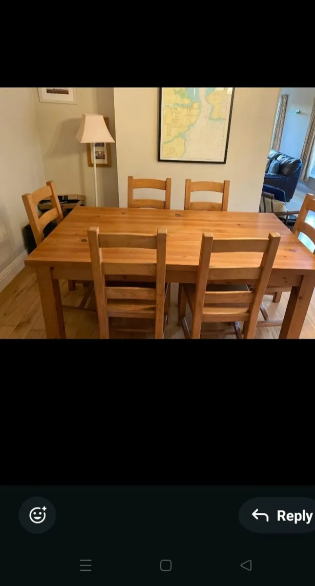 Table and Chairs - Image 3